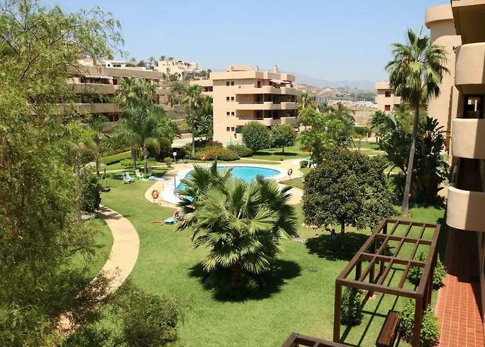 La Cala Live